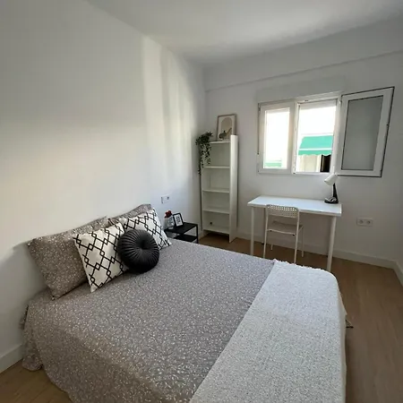 Coliving 2 Sunset Homestay Alicante